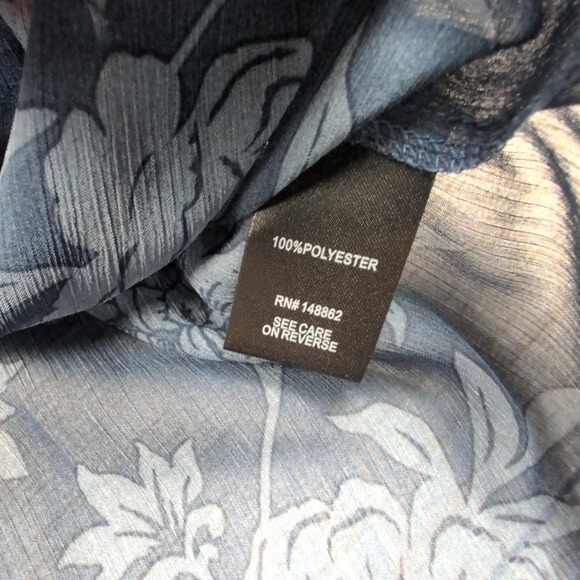 Torrid Floral blue  Button Down Sheer Plus Size 2 | Boho whimsygoth Romantic - Picture 5 of 7